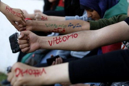 Vittorio Arrigoni Vive! - Restiamo Umani